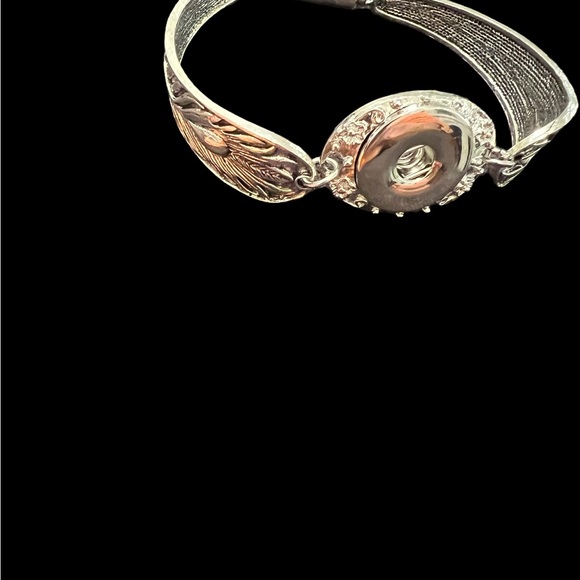 SILVER SNAP BUTTON BRACELETS WITH MAGNETIC CLOSURE - Picture 4 of 6